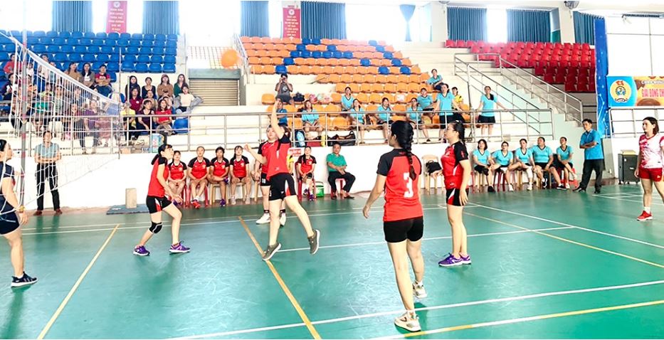 Tưng bừng Giải Bóng chuyền hơi chào mừng Đại hội Đảng bộ xã Bảo Thuận lần thứ I, tiến tới Đại hội đại biểu Đảng bộ tỉnh Lâm Đồng nhiệm kỳ 2025 - 2030 và Đại hội đại biểu toàn quốc lần thứ XIV của Đảng